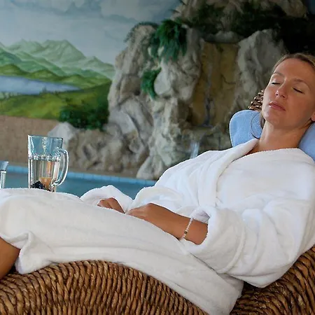 Hotel Woerthersee 4*