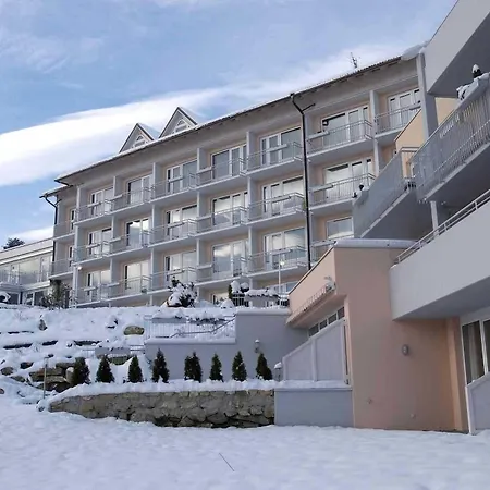 Szálloda Woerthersee Pörtschach am Wörthersee