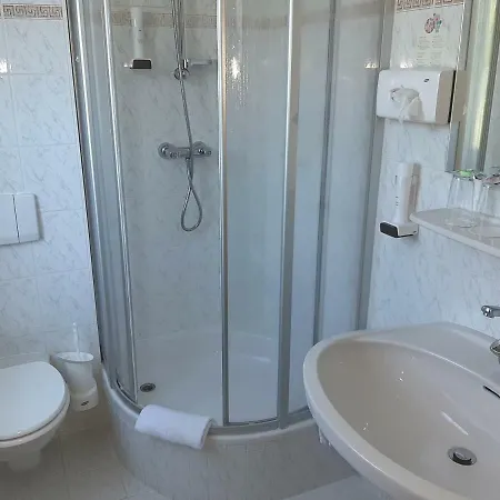 Szálloda Woerthersee 4*